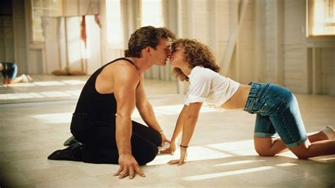 Dirty Dancing การเต้นรำที่จุดประกายความรัก และความตึงเครียดของชนชั้น!