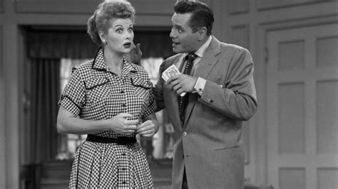  I Love Lucy คอเมดีสุดมันส์ของคู่สามีภรรยาจอมป่วนในยุค 50s